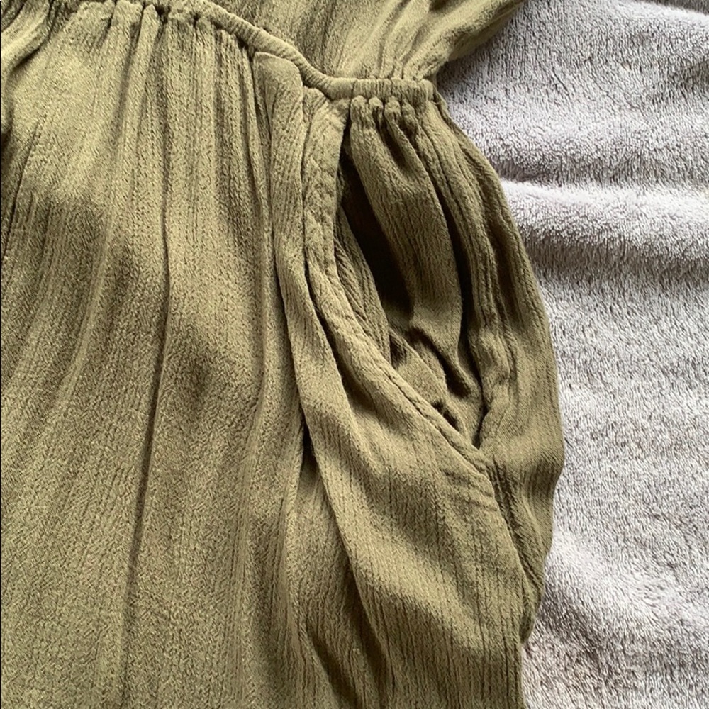 H&M Divided halter romper - Picture 2 of 3
